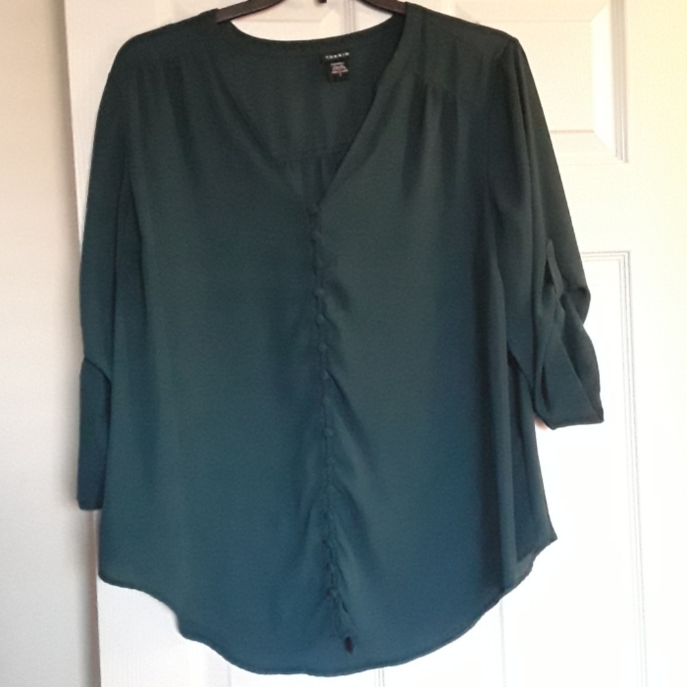 Woman's plus shirt